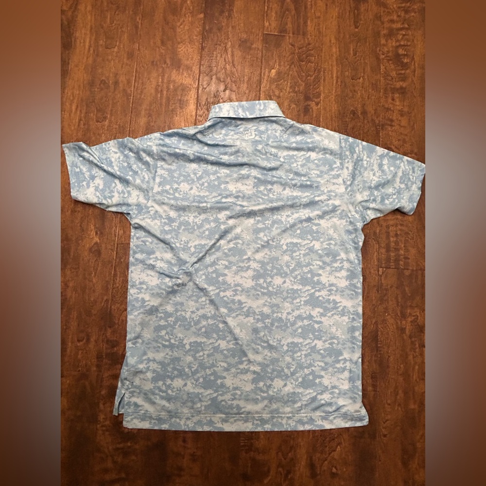 FootJoy Light Blue Clouds Pattern Performance Str… - image 3